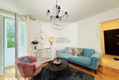 Apartament cu 2 camere semidecomandat, mobilat în Romană