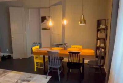 Apartament cu 3 camere decomandat în Central - 2