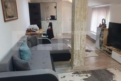 Casă cu 7 camere cu Teren 1750 Mp în Poiana Stampei - 11