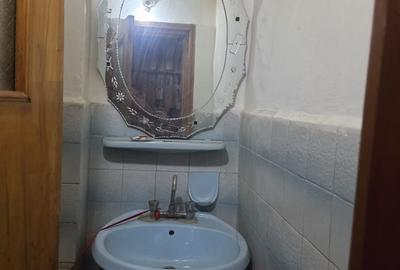 Apartament cu 3 camere decomandat în Mioriței