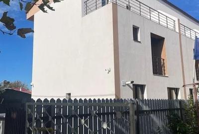 Casă cu 4 camere cu Teren 136 Mp în Progresul