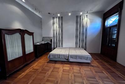 Apartament cu 3 camere decomandat în Central - 1