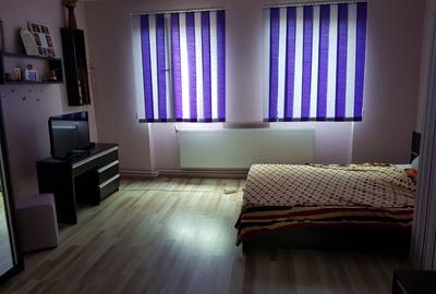 Casă cu 5 camere cu Teren 547 Mp în Vladimirescu - 9