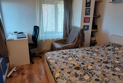 Casă individuală cu 4 camere cu Canalizare în Central - 2