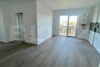 Apartament cu 3 camere decomandat în Sud