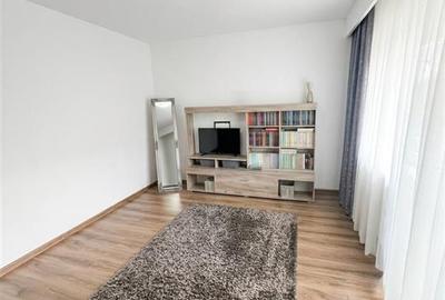 Apartament cu 3 camere decomandat în Nufărul - 14