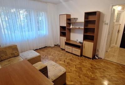 Garsonieră decomandată în Astra