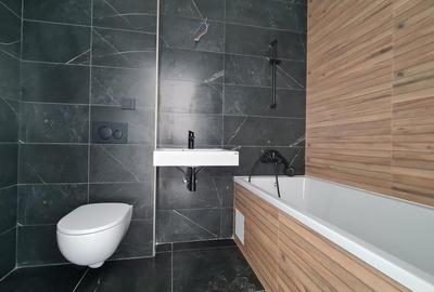 Apartament cu 2 camere decomandat în Titan