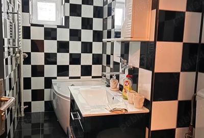 Garsonieră decomandată în Uverturii - 2