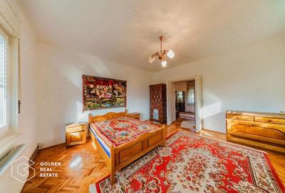 Vila superba, P+E, Cuvin, 9 camere, 200 mp si teren 1300 mp plus anexa 3 camere - 15