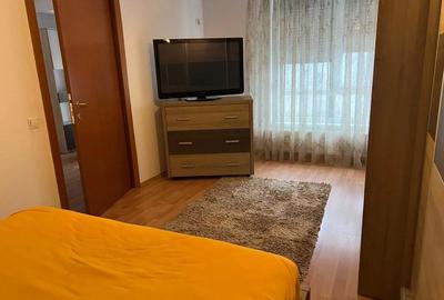 Apartament cu 2 camere semidecomandat, mobilat în Ultracentral - 1