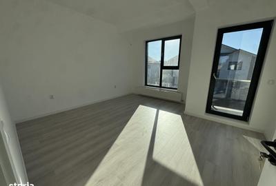 Casă cu 3 camere cu Teren 150 Mp în Central - 7