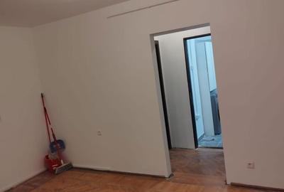 Apartament cu 2 camere semidecomandat în Pajura - 2