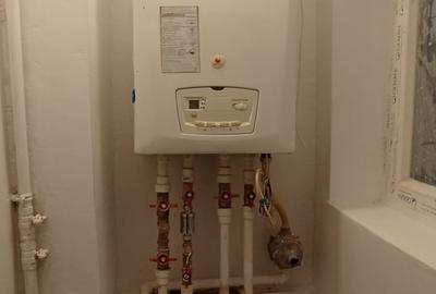 Apartament cu 3 camere decomandat în Cantemir - 9