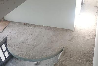 Casă cu 9 camere cu Teren 1128 Mp în Pârscov - 18
