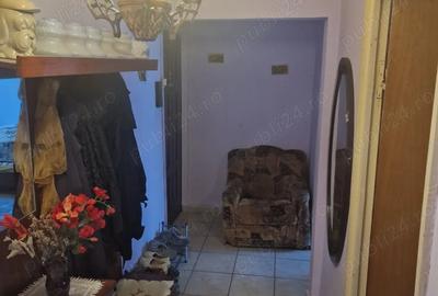 Casă cu 3 camere semidecomandat în Central - 6