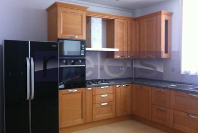 INCHIRIERE 4 CAMERE | - 4