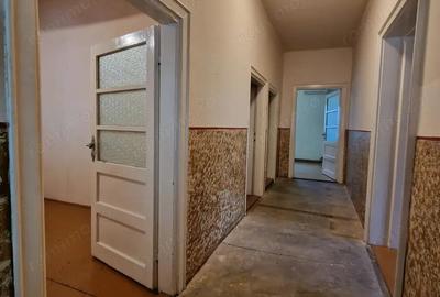 Etaj intreg de casa+ garaj - 5