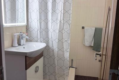Apartament cu 3 camere decomandat în Central - 4