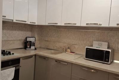 Apartament cu 2 camere decomandat în Călinești - 3