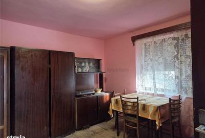 Casă cu 4 camere cu Teren 830 Mp în Bratca - 4