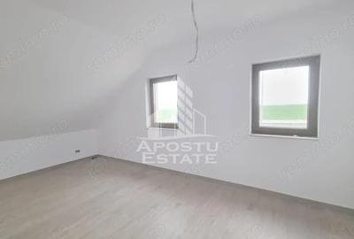 Casă cu 4 camere cu Teren 523 Mp în Giarmata