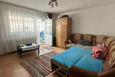 Apartament cu 2 camere decomandat în Dâmbovița - 3