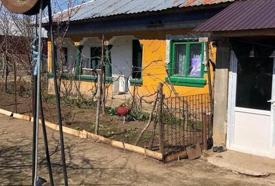 Casă cu Teren 2475 Mp în Central - 2