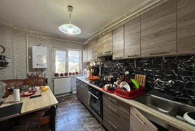 Apartament 4 camere, decomandat, etajul 1, 2 bai, zona Steaua - 10