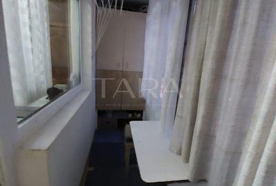 Apartament cu 3 camere decomandat, mobilat în Central - 1