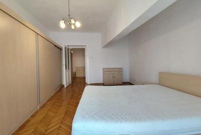 Apartament cu 4 camere semidecomandat în Ultracentral - 4