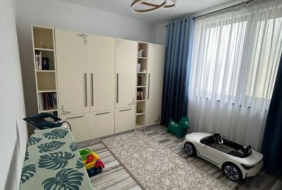 Casă cu 4 camere cu Teren 325 Mp în Podu Roș - 11