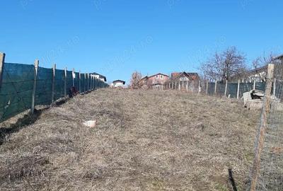 Teren de 1142 mp, în Vulcan - 2