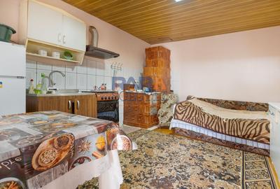 Casă individuală cu 3 camere cu Canalizare în Horia - 4