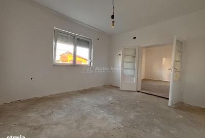 Casă cu 4 camere cu Teren 1200 Mp în Central - 6