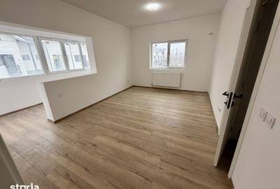 Casă cu 8 camere cu Teren 495 Mp în Glina - 2