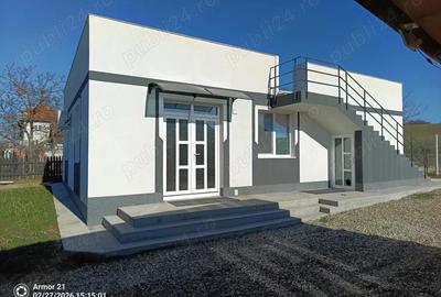 Casă cu Teren 400 Mp în Cetariu - 5