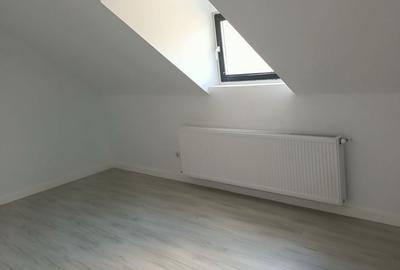 Casă cu 4 camere cu Teren 350 Mp în Central - 8