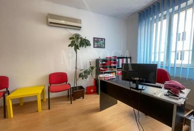 Apartament 2 camere de vanzare in Centru, Cluj Napoca - 2