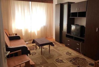 Apartament cu 3 camere decomandat în Central - 3