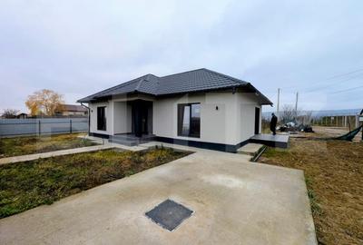 Casa plan parter, 85 mp, 3 camere, teren 350 mp, zona Visani - 2