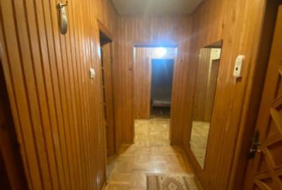 Apartament cu 4 camere decomandat în Micro 3 - 5