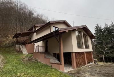 Casă cu 5 camere cu Teren 848 Mp în Băișoara - 14