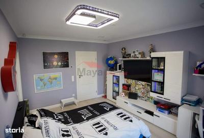 Casă cu 4 camere decomandat cu Teren 2000 Mp în Central - 9