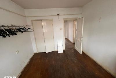 Apartament cu 3 camere în Calea București - 1