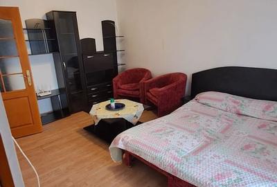 Garsonieră în Central