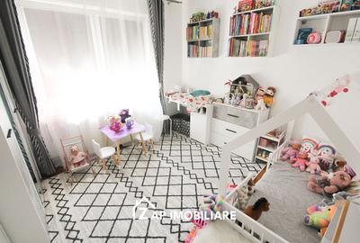 Apartament cu 4 camere în Sângeorgiu de Mureș
