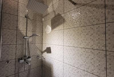 Apartament cu 3 camere în 1 Mai - 15