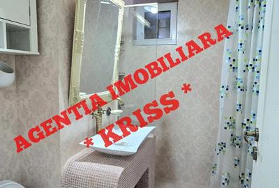 Apartament cu 2 camere semidecomandat în Craiovei