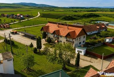 Spațiu comercial, de 9,000 mp, în Central - 18